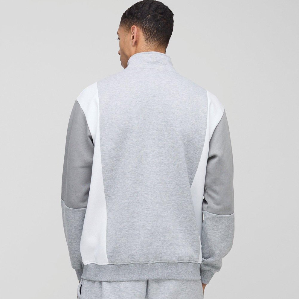 Sweat shirts