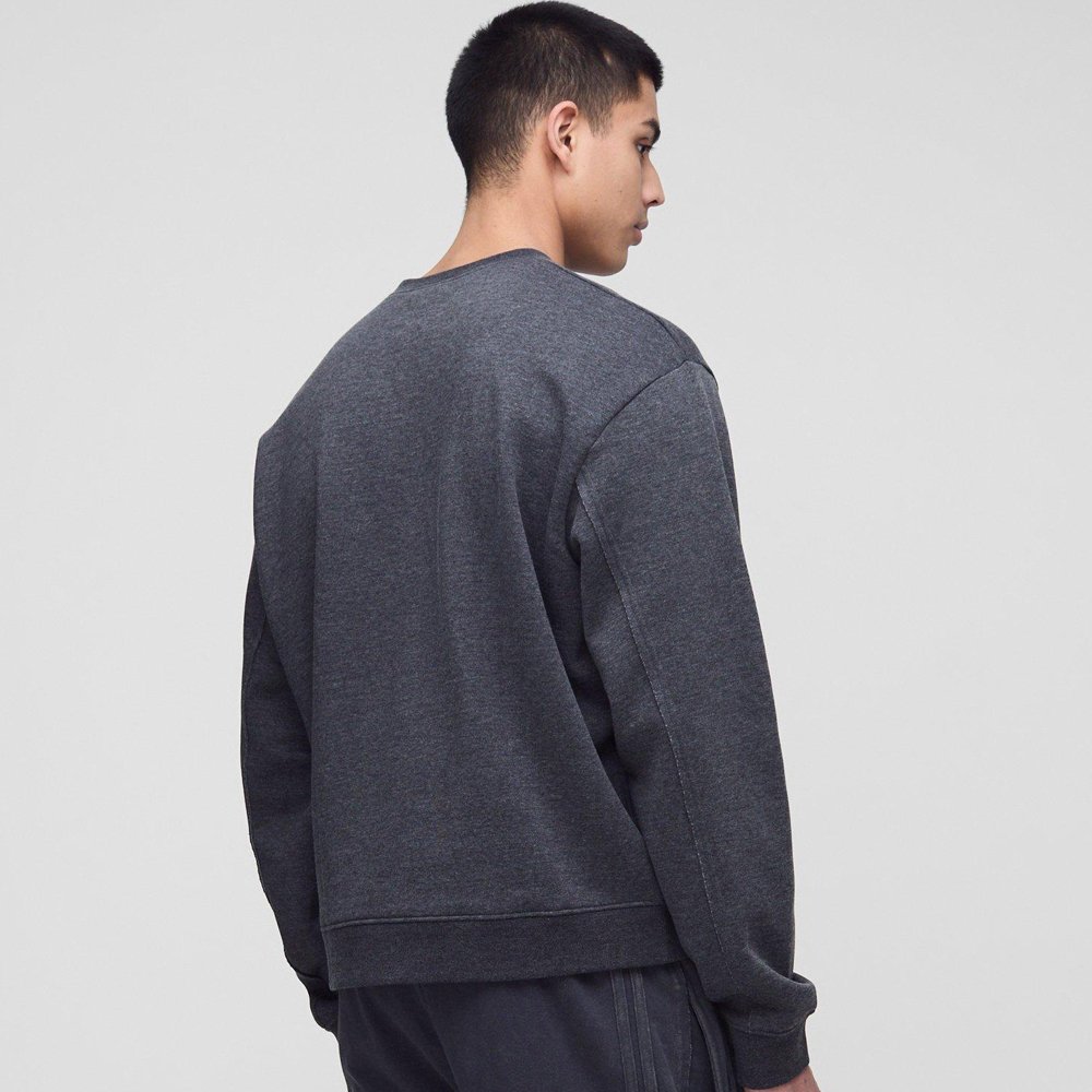 Sweat shirts